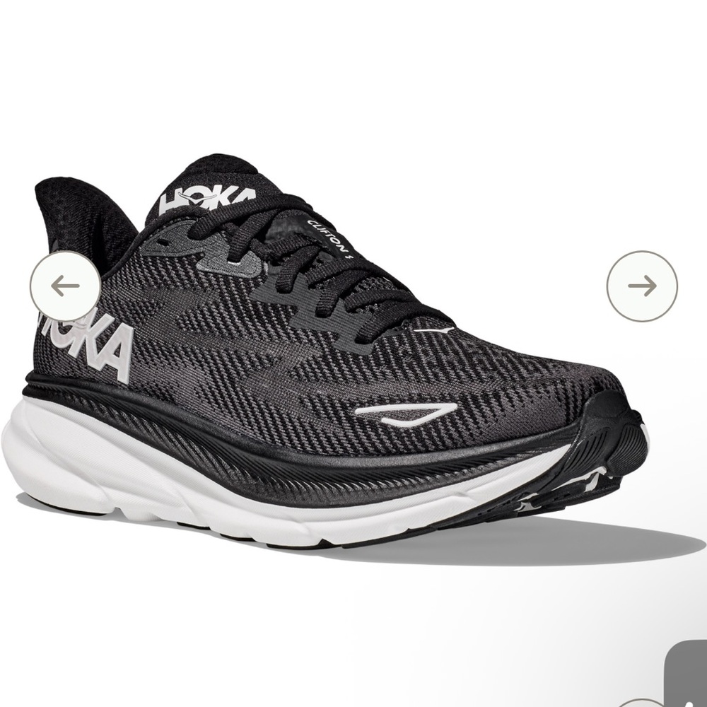 HOKA Clifton 9
